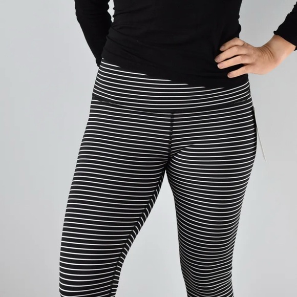 Ivivva Black and White Striped Leggings - Picture 1 of 6